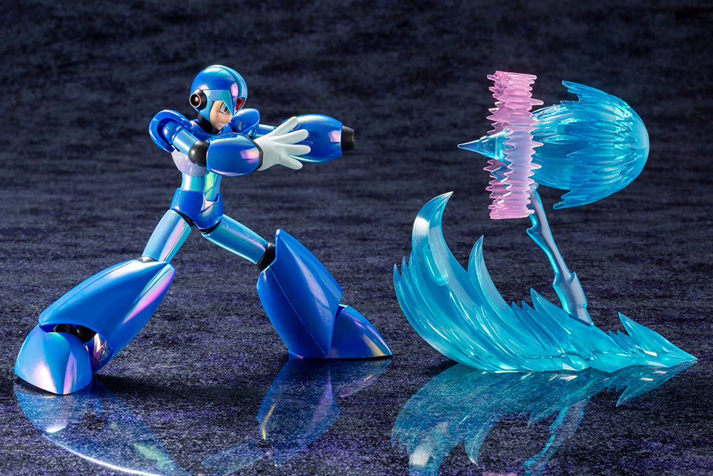 Mega Man X Plastic Model Kit (Premium Charge Shot Version)